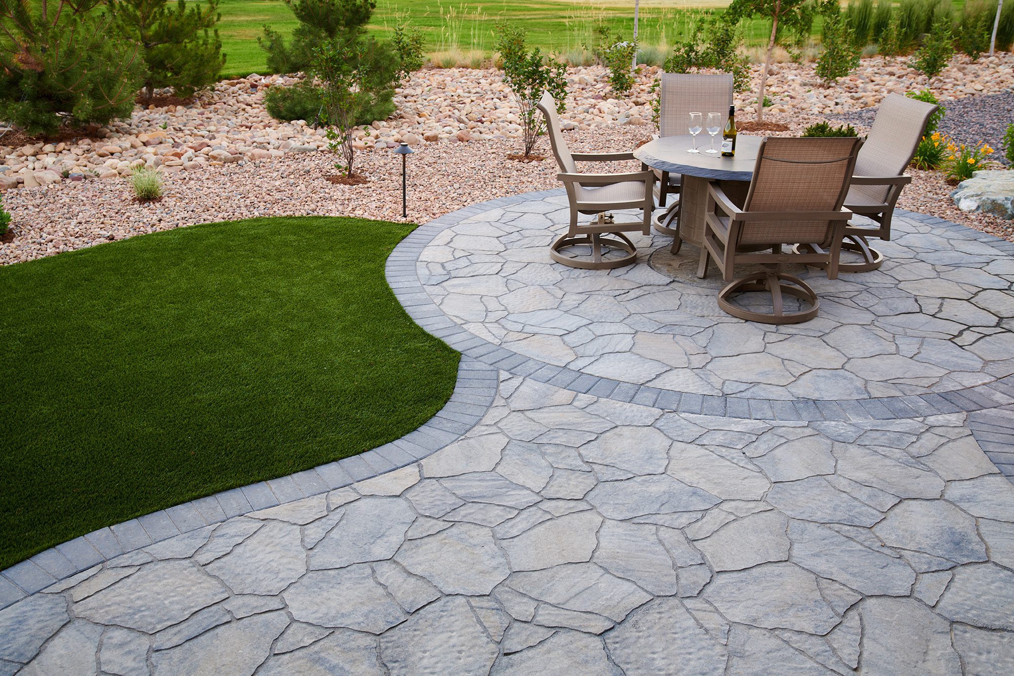 Modern patio in Greenwood Village, CO