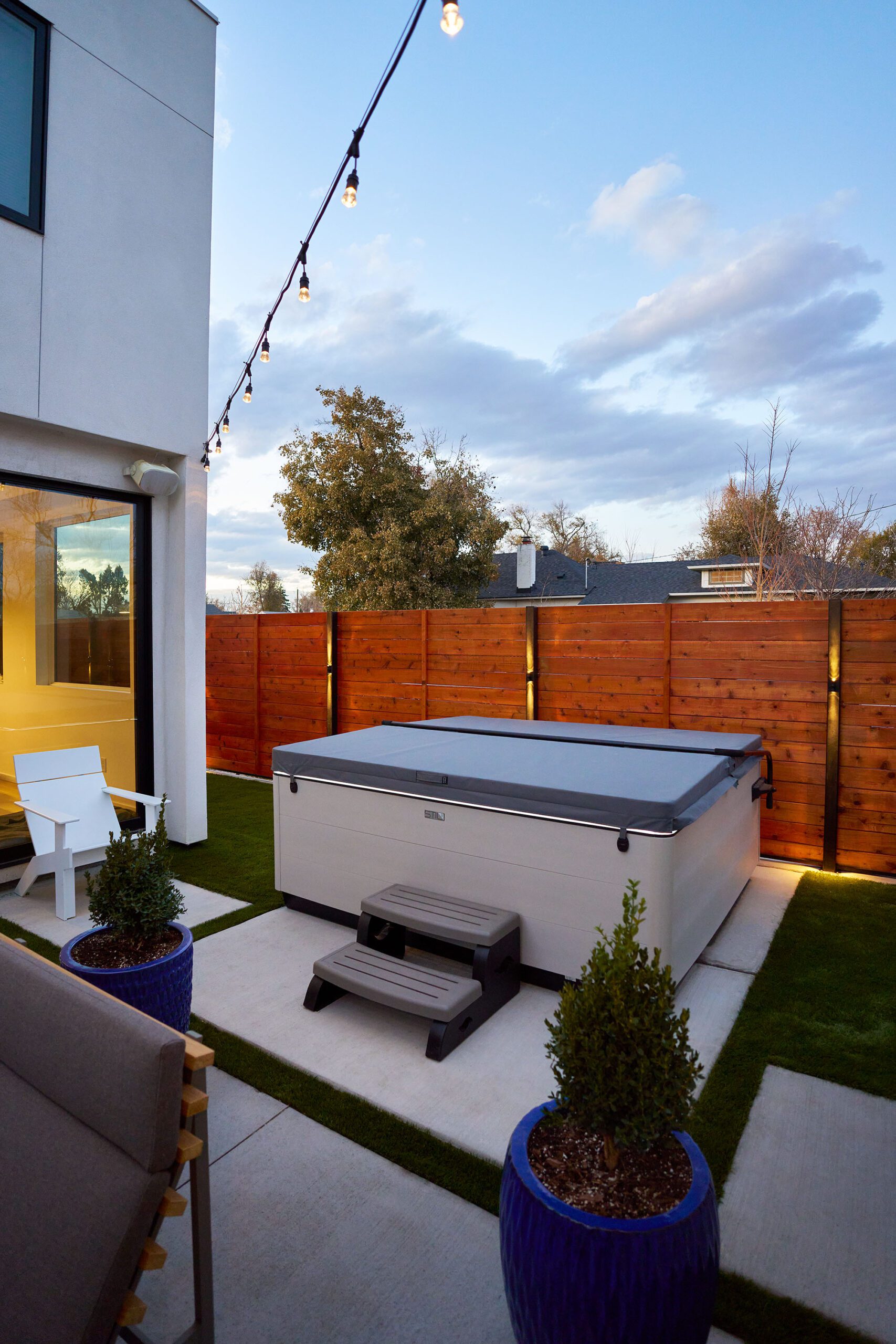Modern patio in Greenwood Village, CO