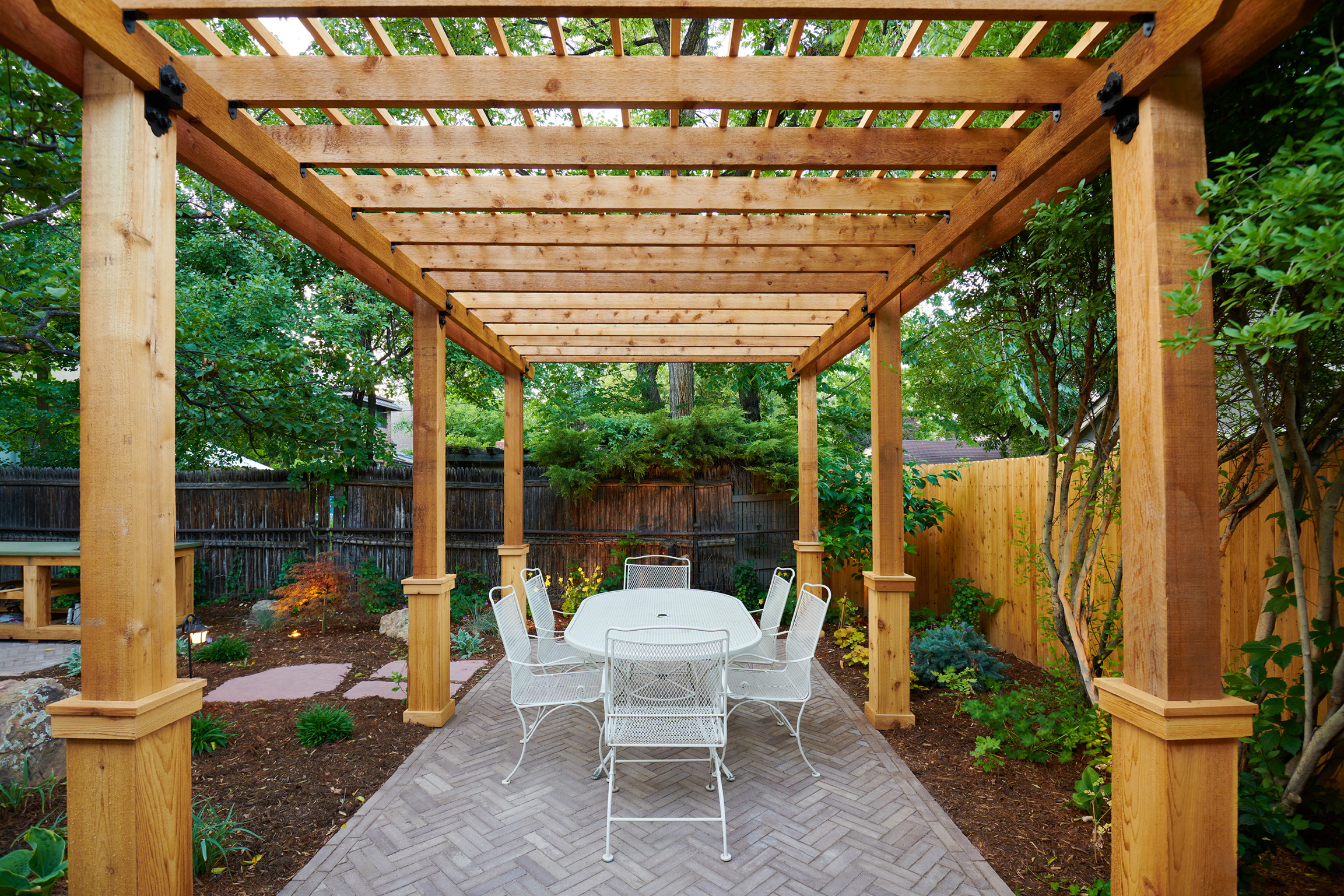 Pergola for outdoor dining in Cherry Hills Village, CO