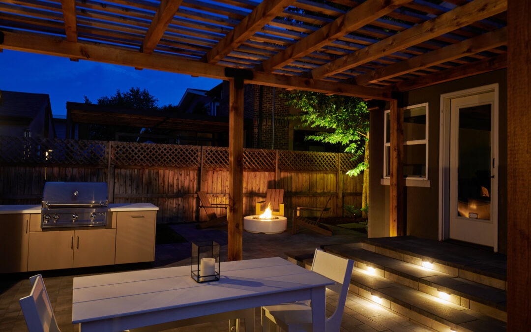 Outdoor Kitchen and Fire Pit Designs for Highlands Ranch & Lone Tree, CO Homes