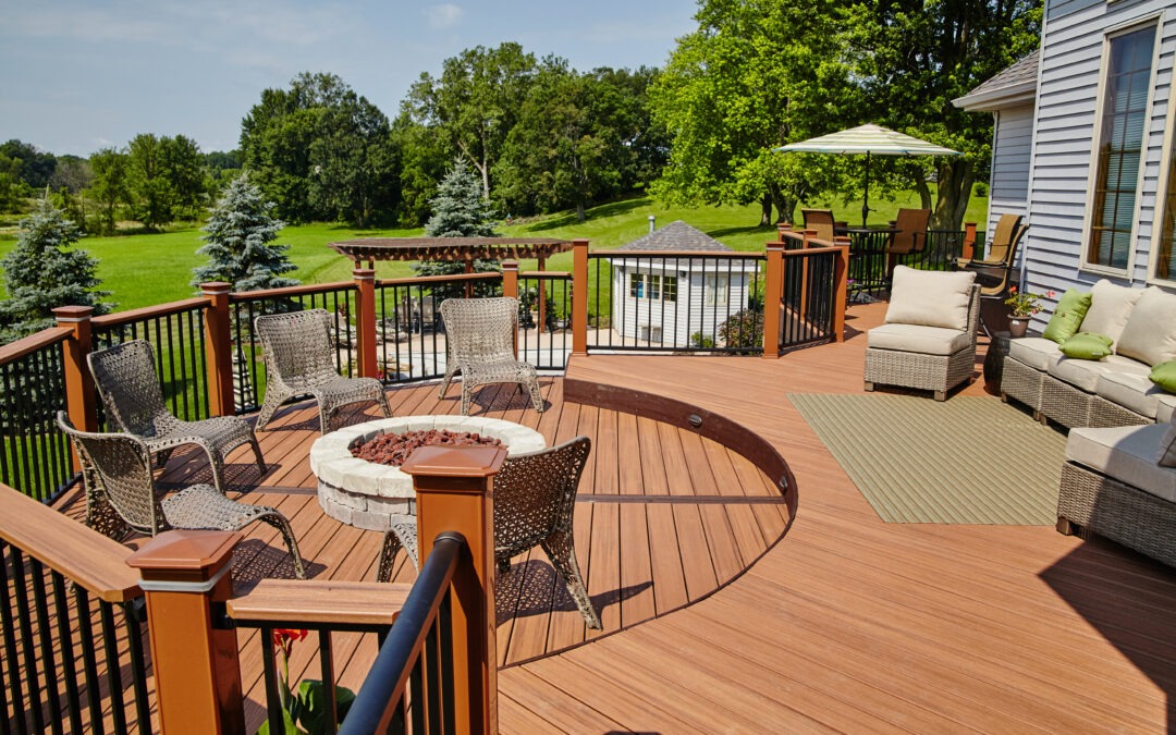 Need More Room to Lounge? Decking in Castle Pines, CO Can Extend Your Lifestyle Outdoors