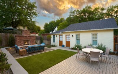 Country Club Courtyard